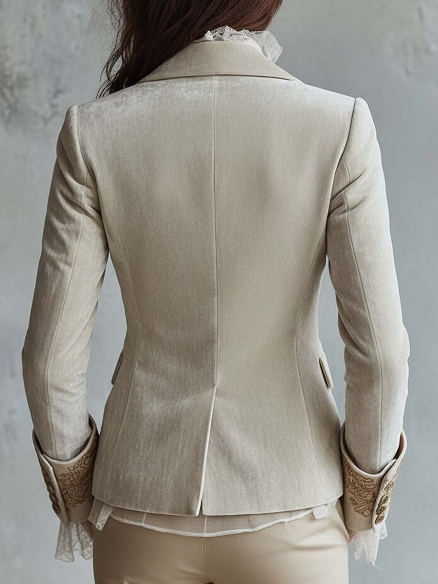 Constance | Blazer Ivoire Brodé Tailleur