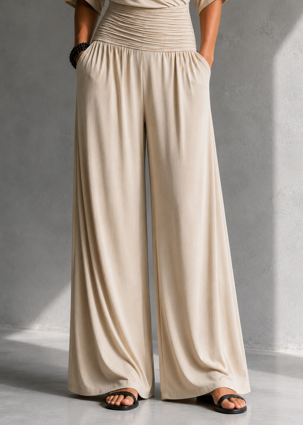 Alía | Ensemble Élégant avec Effet Croisé et Pantalon Large