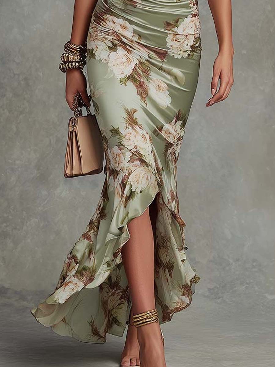 ANA · Robe longue asymétrique en satin avec décolleté en V
