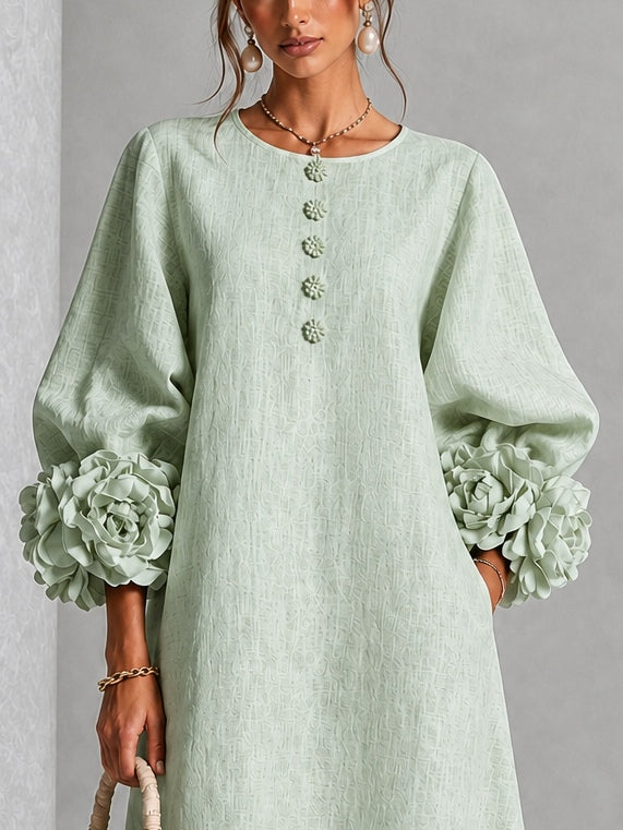 Giorgia | Robe midi à fleurs avec boutons et poignets décoratifs