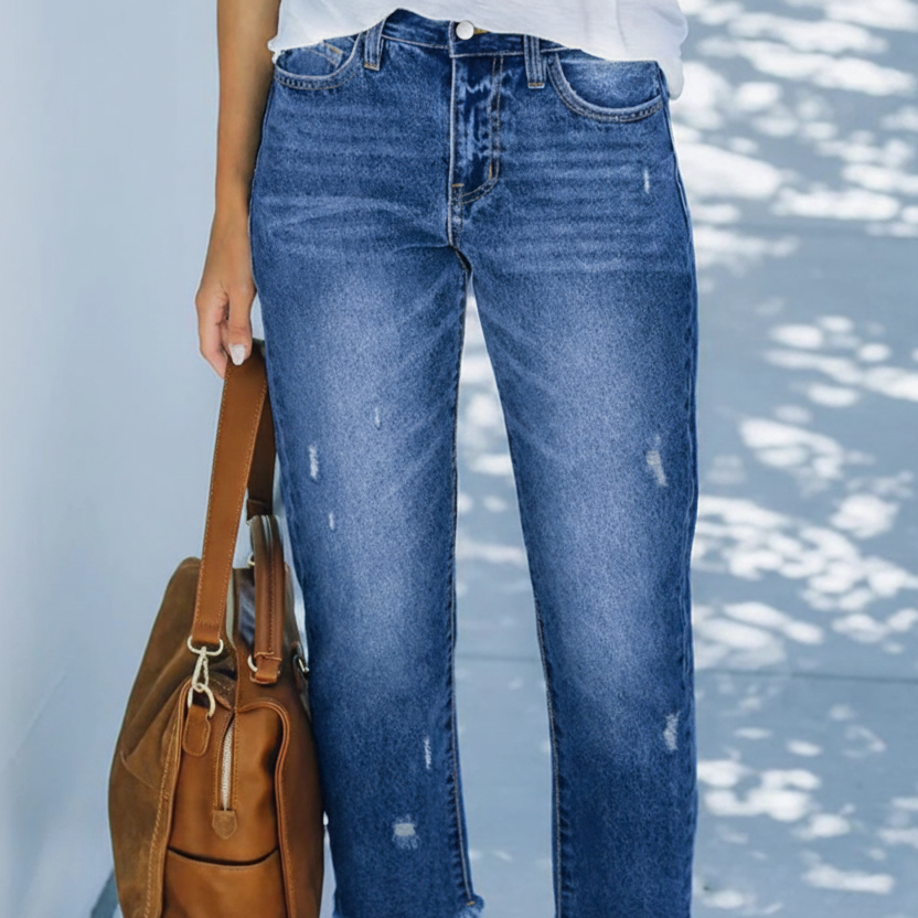 Lola · Jeans droits courts rétro pour femme